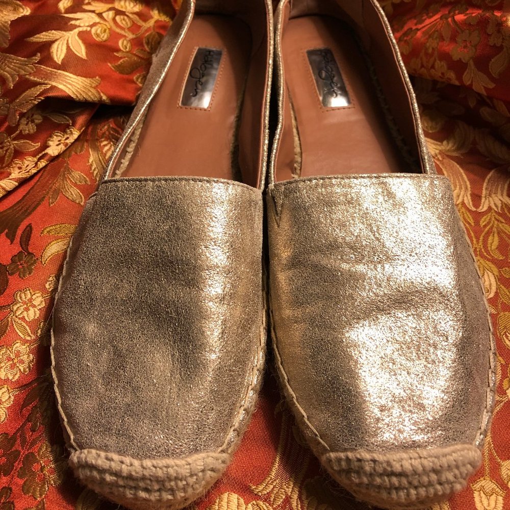 Gold Halogen Flats (Size 8.5)